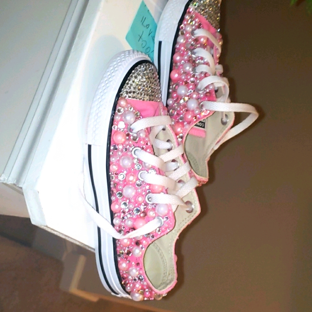 Converse